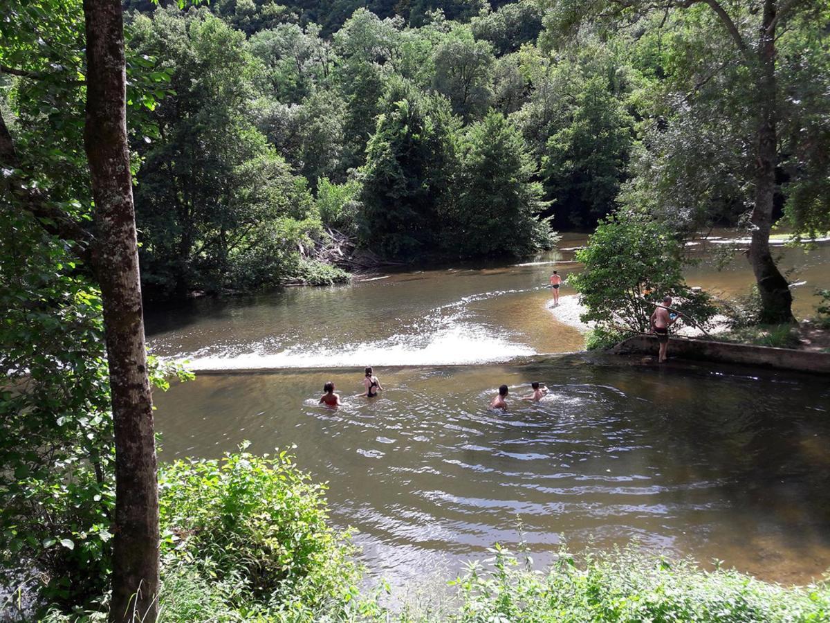 فندق Le Moulin De Saleth سان أنتونين المظهر الخارجي الصورة
